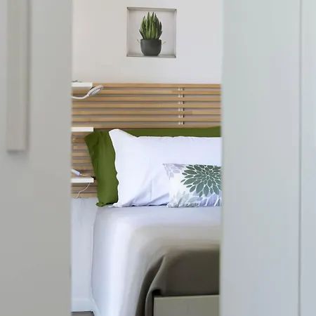 Syrma - Accogliente A Schiera Ferienhaus Sirmione